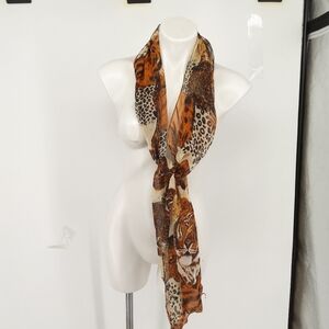 Tiger cheetah print lightweight accent scarf